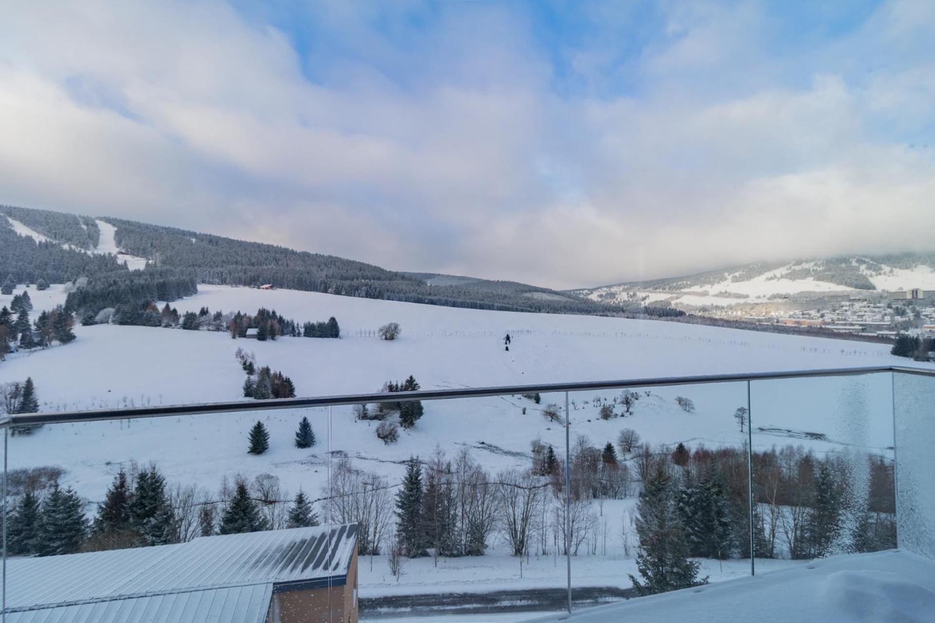 Apartmany Vista Klinovec Loučná pod Klínovcem Dış mekan fotoğraf
