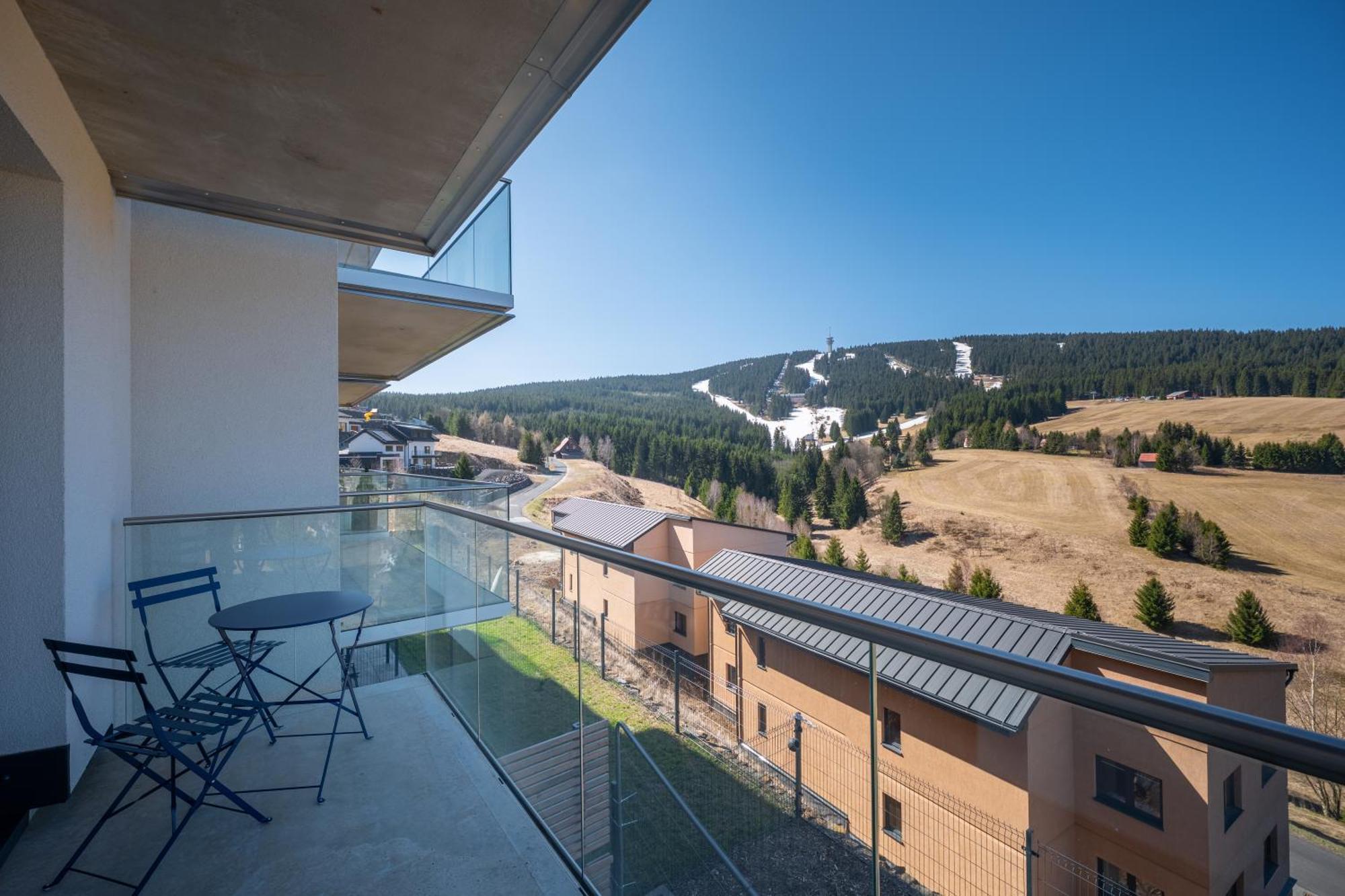 Apartmany Vista Klinovec Loučná pod Klínovcem Dış mekan fotoğraf